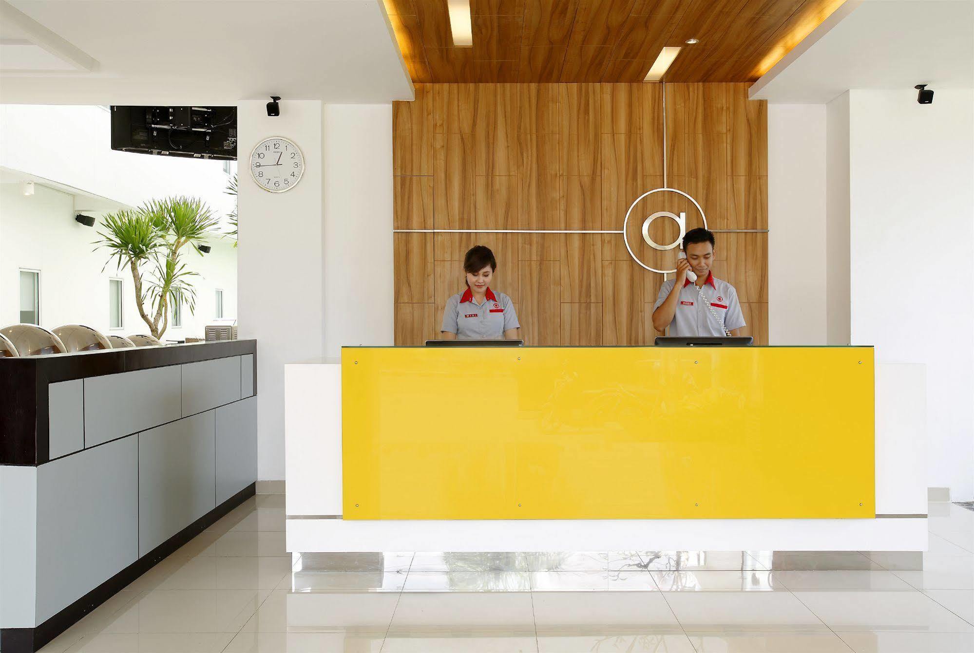 โรงแรมอมาริส ซันเซ็ต โรด กูตา ภายนอก รูปภาพ